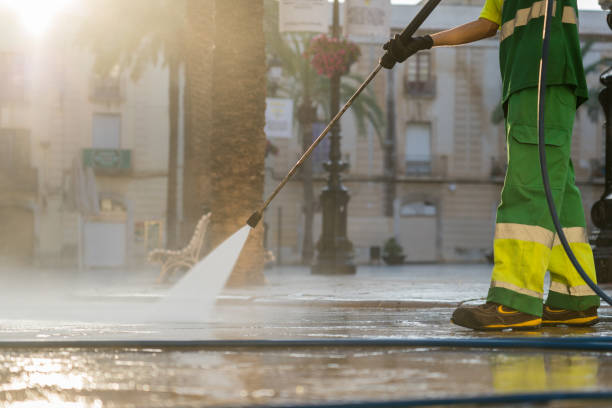 Best Pool Deck Cleaning  in Somerville, TX